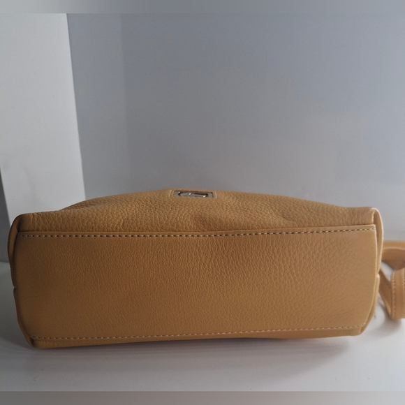 Dooney & Bourke Dillen Crossbody Satchel Mustard Yellow NWOT - Picture 6 of 9